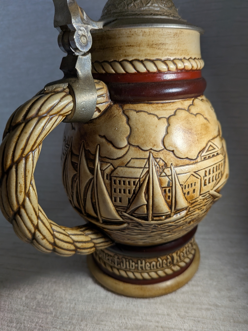 AVON 1977 Ornate Ceramic Beer Stein with Pewter Lid - Tall Ships,Ivory and Brown - Picture 13 of 16